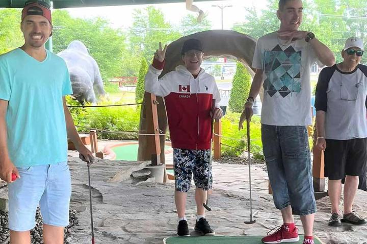 Loisirs pour les personnes déficientes Salaberry-de-Valleyfield